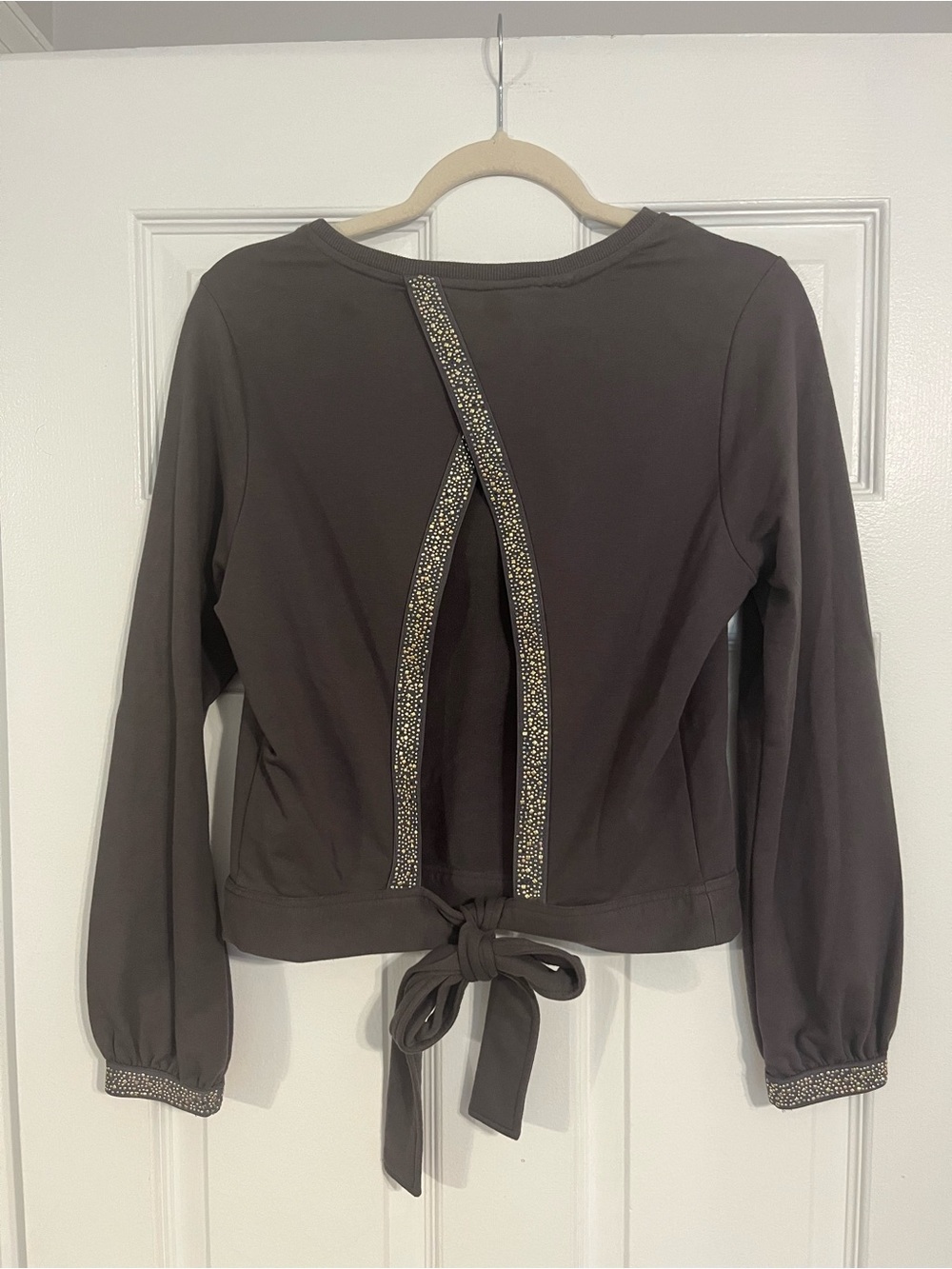 sundays zero Gray Mauve Open-Back Tie Sweatshirt with Embellished Trim